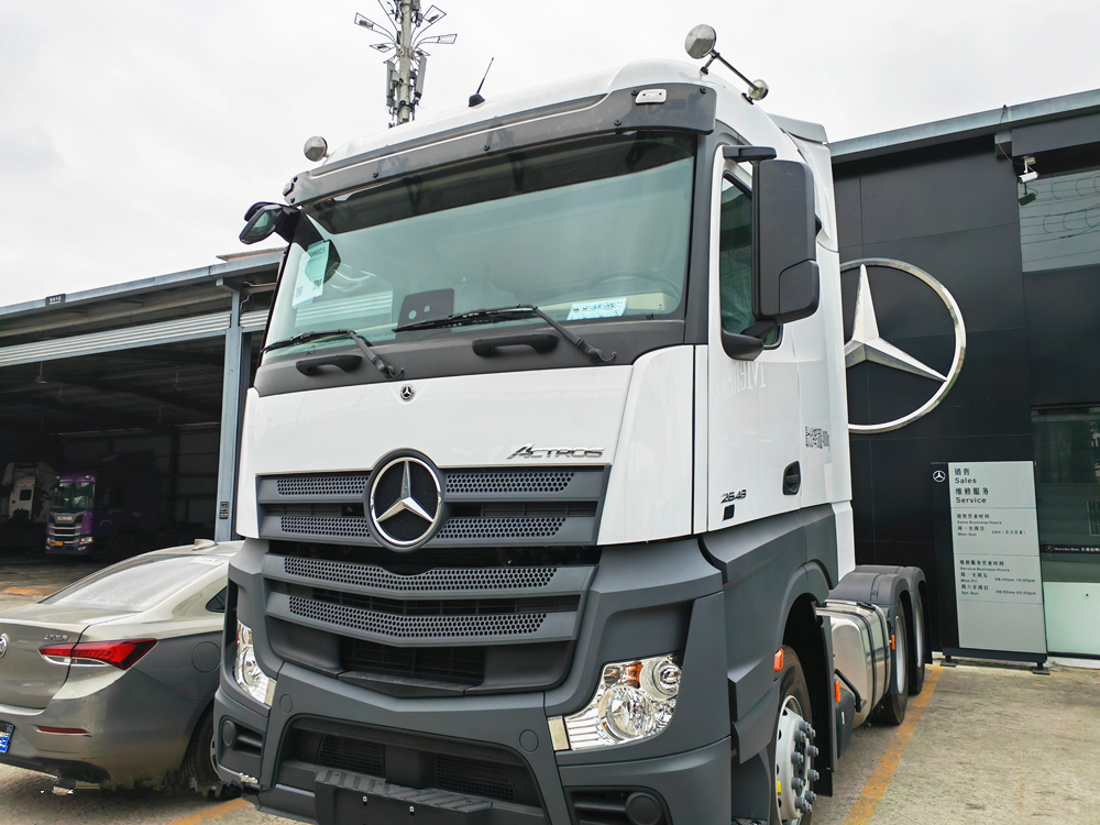 Mercedes Benz ACTROS Tractor - 2648 6*4