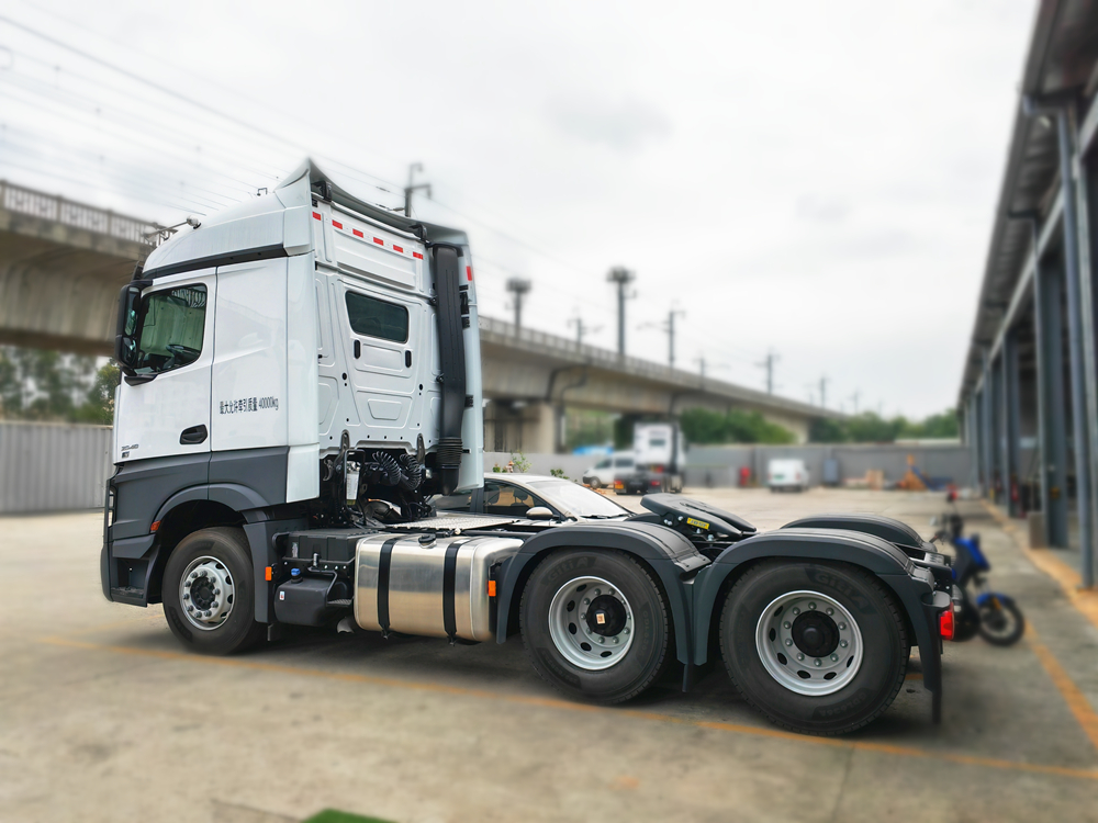 Mercedes Benz ACTROS Tractor - 2648 6*42