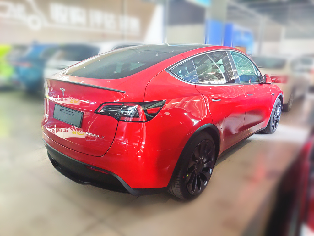 Tesla Electric Car - Model Y2