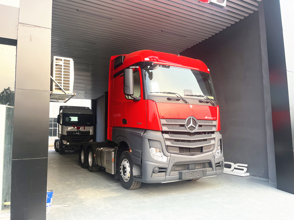 Mercedes-Benz Tractor - Actros C