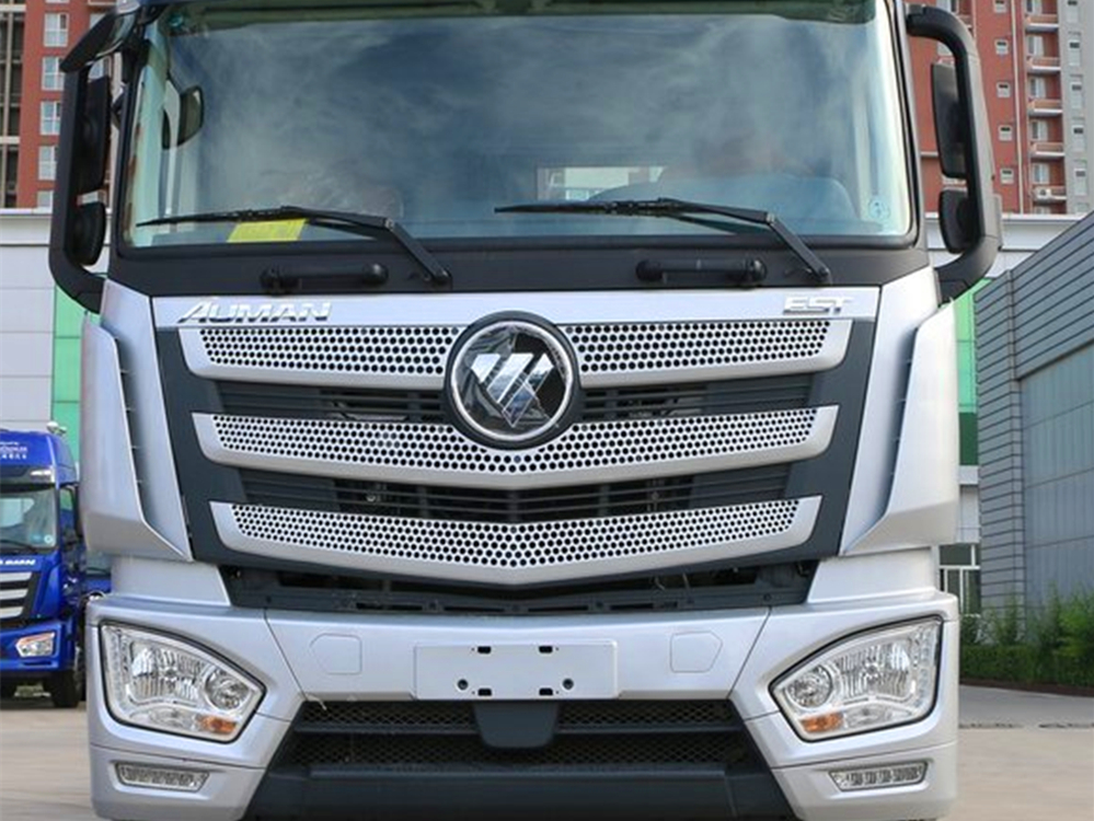 Auman Tractor - EST 6X4/580 