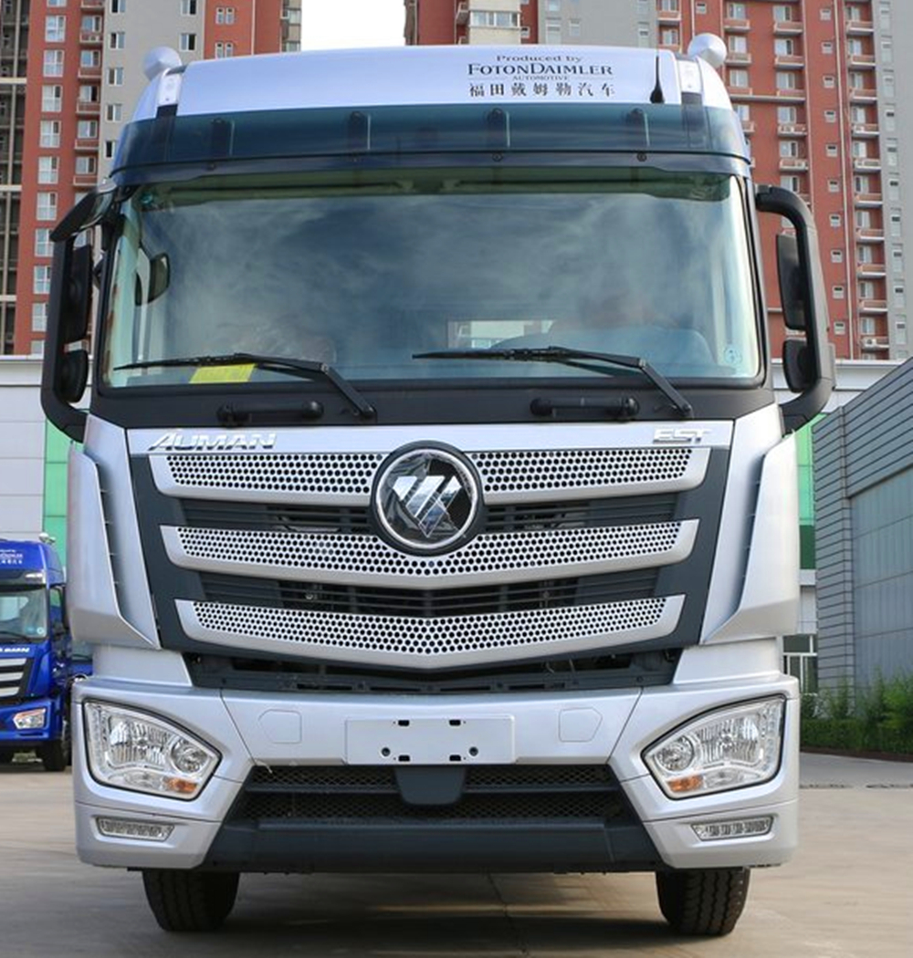Auman Tractor - EST 6X4/580 